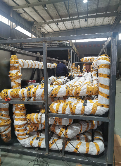 cryogenic pipe packing