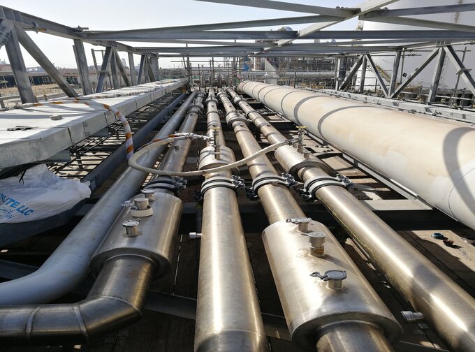 vacuum insulated pipeline