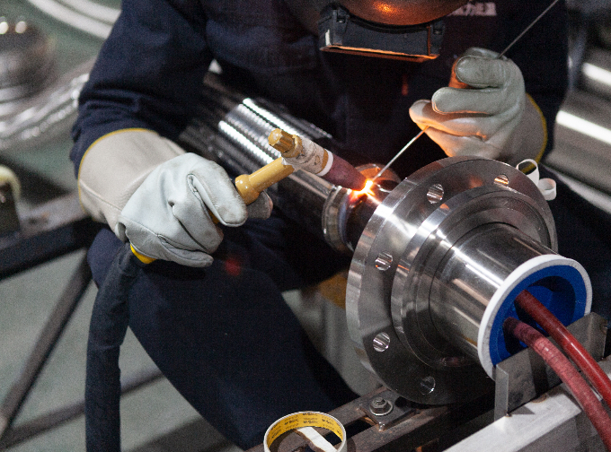 vacuum insulated pipe