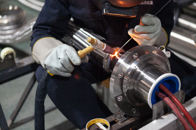 vacuum insulated equipment