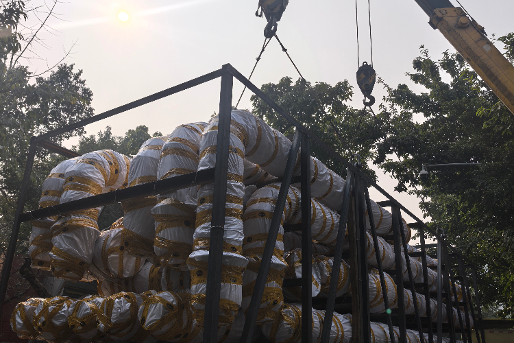 vacuum insulated pipes